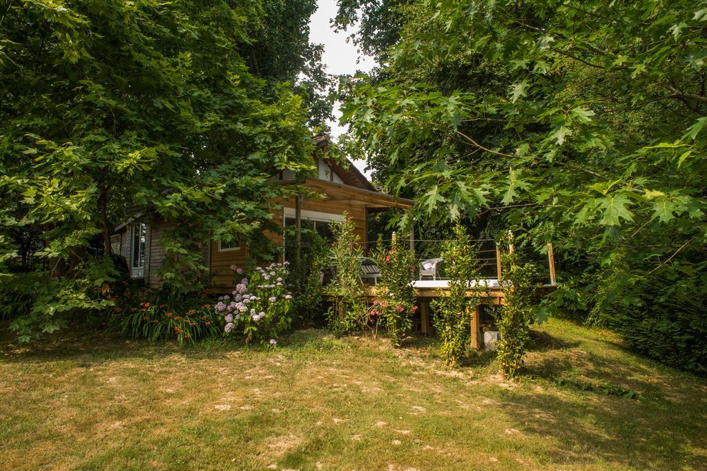 Marosenia Ttiki - Cabanes Et Spa Ascain Exterior foto